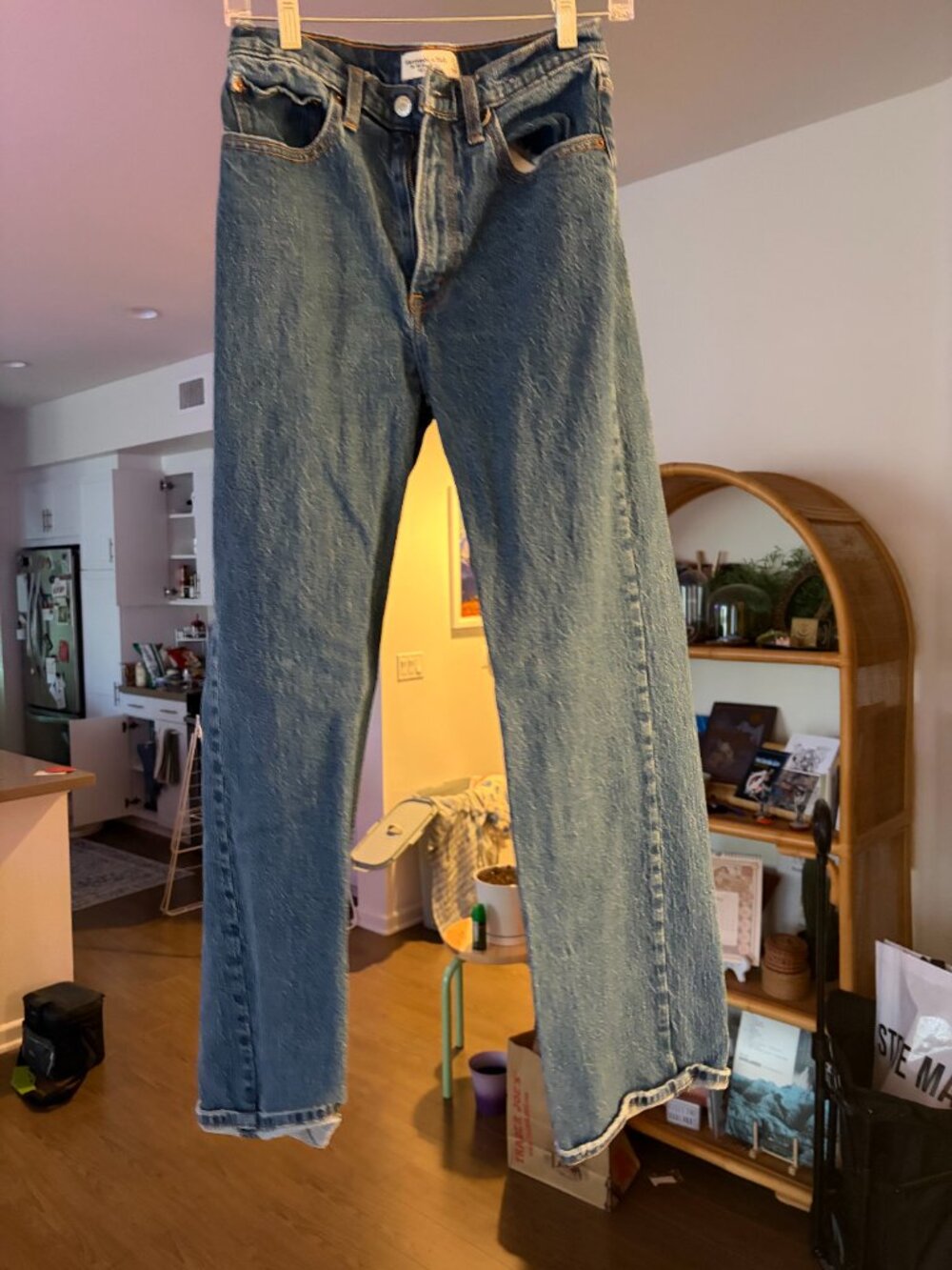 A&F - 90s Relaxed Jean High Rise - Picture 7 of 11